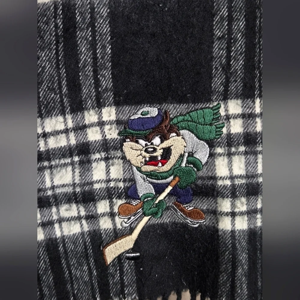 Vintage‎ 90's Acme Clothing Tazmanian Devil Hockey Plaid Scarf